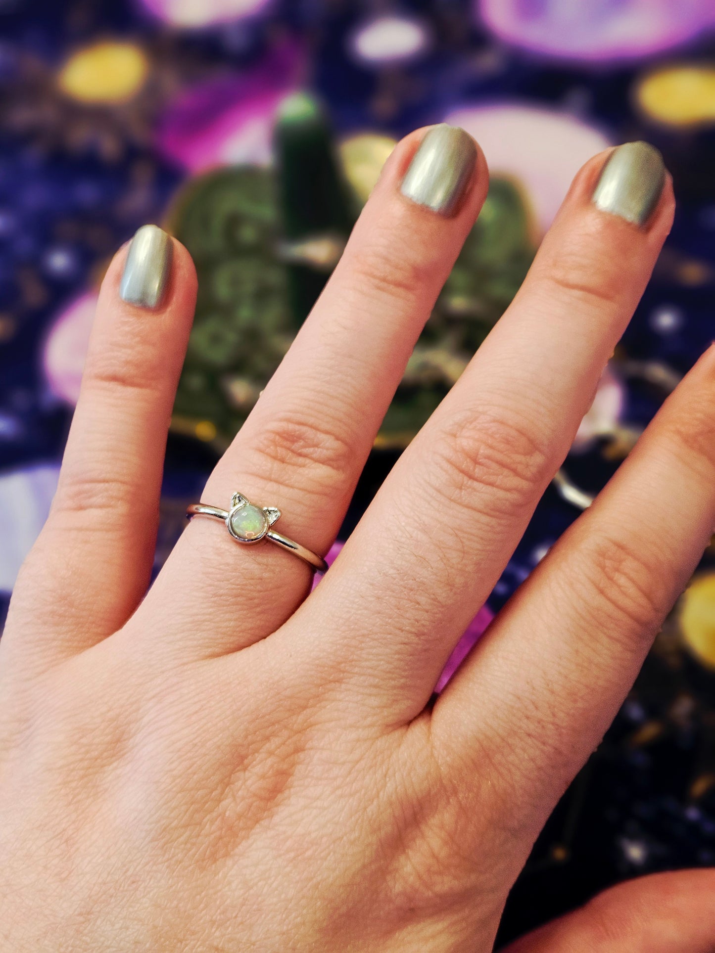 Opal Cat Ring - Adjustable Crystal Ring for Emotional Healing & Creativity