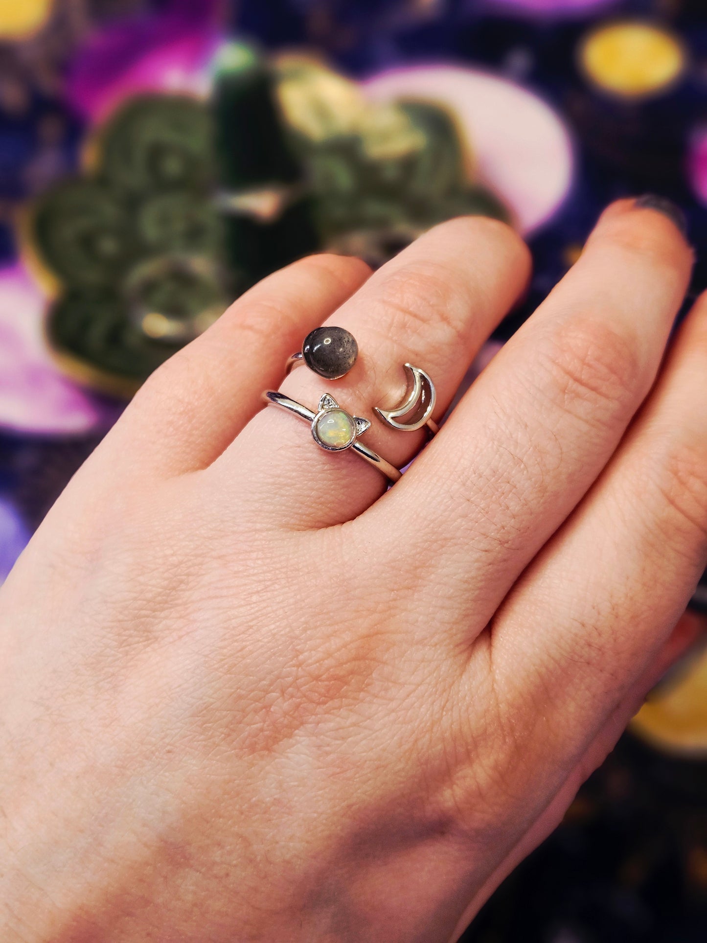 Opal Cat Ring - Adjustable Crystal Ring for Emotional Healing & Creativity