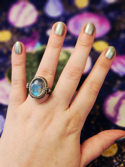 Labradorite Poison Compartment Ring - Adjustable Crystal Ring for Protection & Transformation