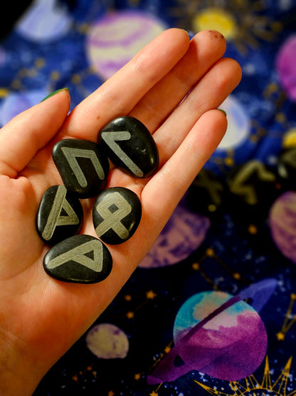 Elder Futhark Runes - Hand Engraved Stone Rune Set for Divination