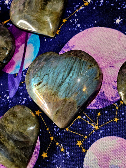 Flashy Labradorite Heart - Crystal for Protection & Transformation