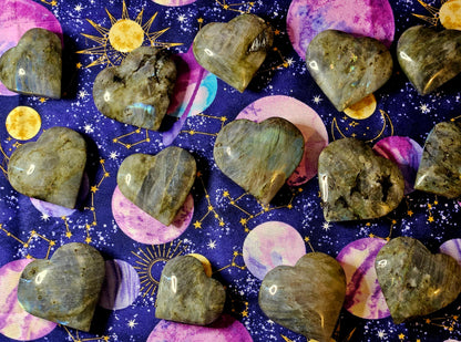 Flashy Labradorite Heart - Crystal for Protection & Transformation