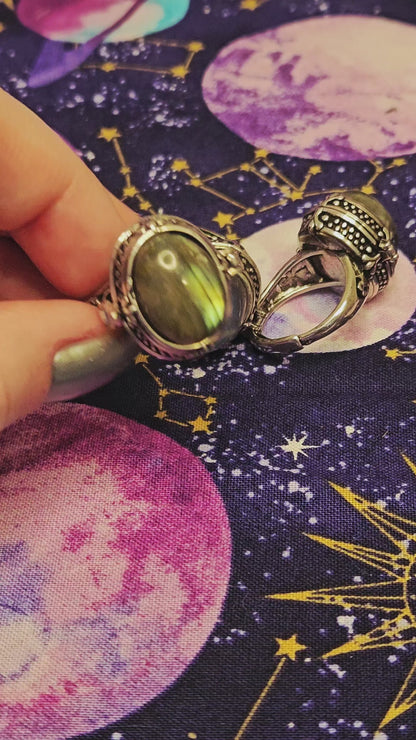 Labradorite Poison Compartment Ring - Adjustable Crystal Ring for Protection & Transformation