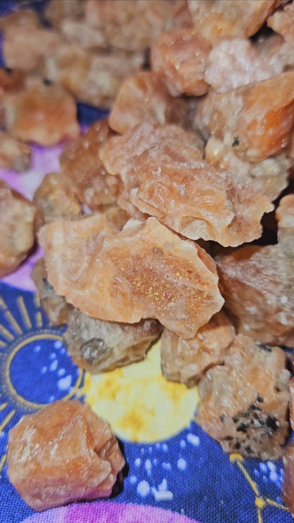 High Quality Raw Sunstone Crystals - 5 Piece Natural Stone Set for Joy & Abundance