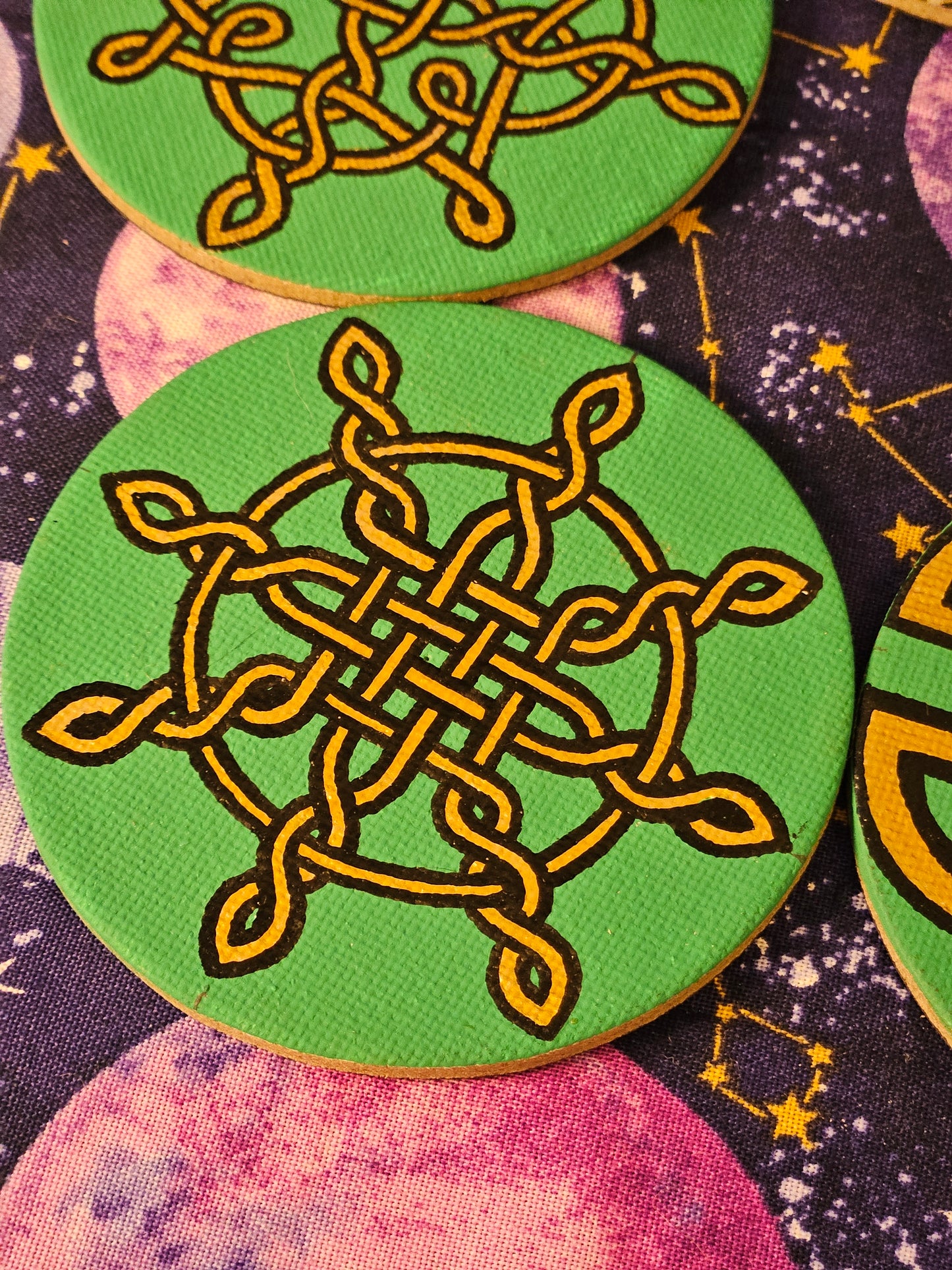 Celtic Knot Pirates Wheel Design Hand-Painted Round Fridge Magnet