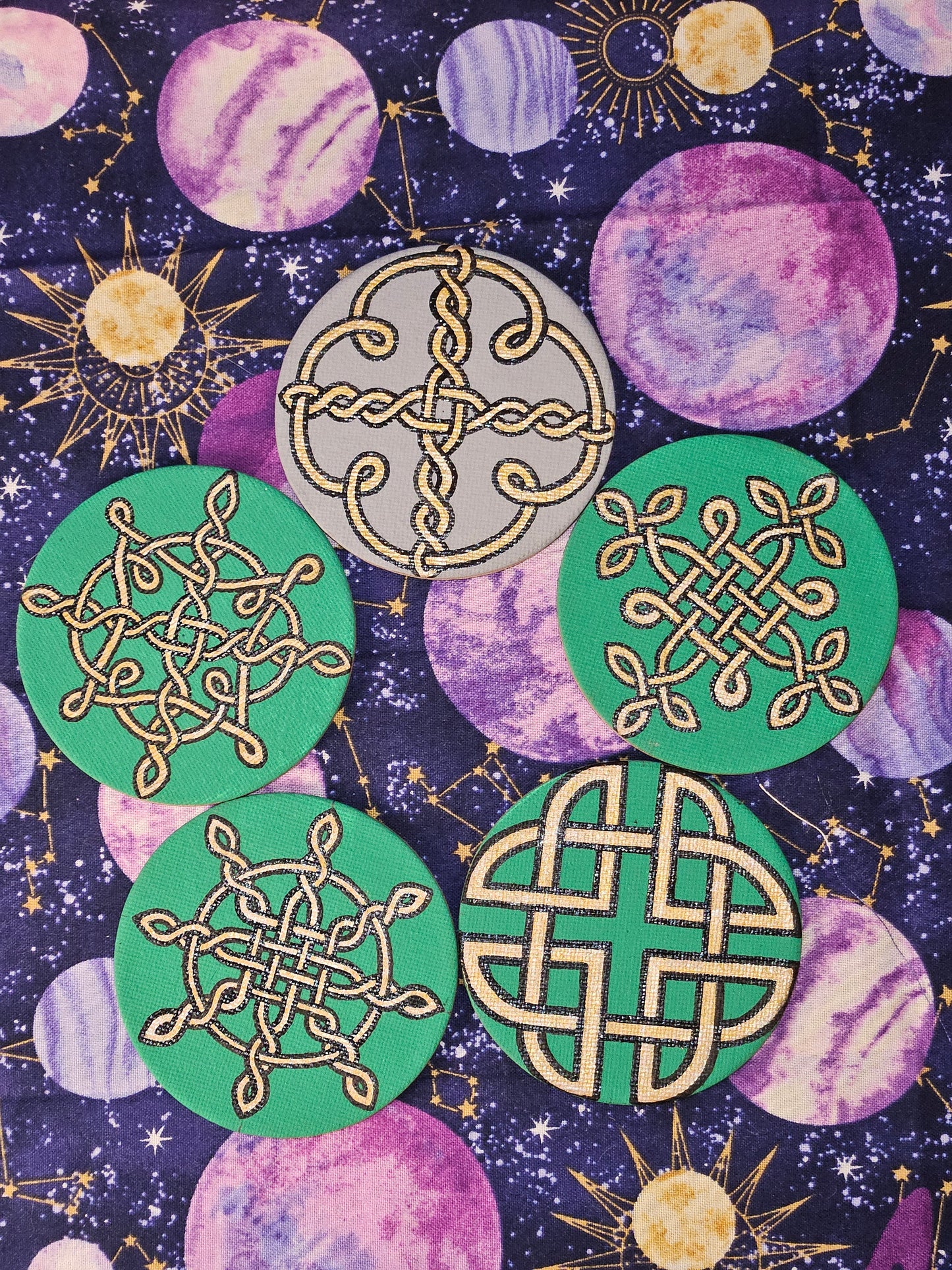 Three Layer Celtic Knot Hand-Painted Round Fridge Magnet